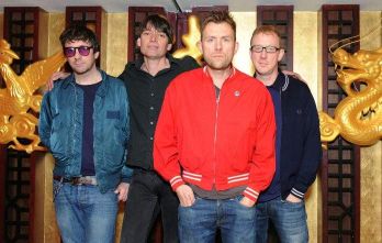 BLUR (photo)