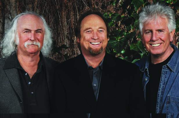 CROSBY, STILLS AND NASH (photo)