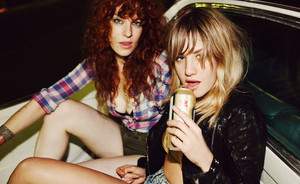 DEAP VALLY (photo)