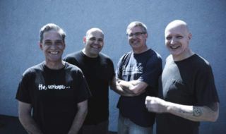 DESCENDENTS (photo)