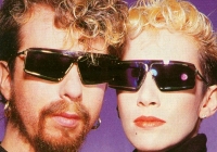 EURYTHMICS (photo)