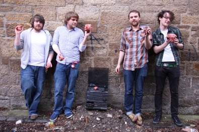 FRIGHTENED RABBIT (photo)