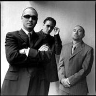 FUN LOVIN' CRIMINALS (photo)