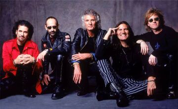 GRAND FUNK RAILROAD (photo)