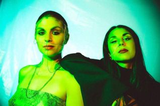 KREWELLA (photo)