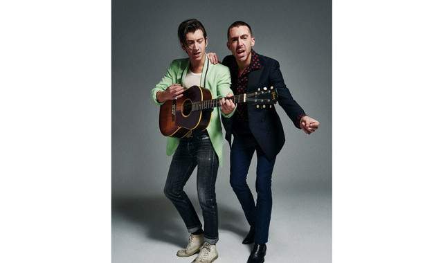 LAST SHADOW PUPPETS (photo)