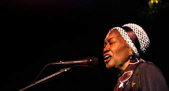 ODETTA (photo)