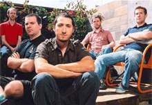 PINBACK (photo)