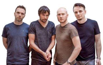 PINEAPPLE THIEF (photo)