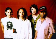 RAGE AGAINST THE MACHINE (photo)