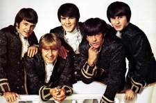 REVERE Paul & THE RAIDERS (photo)