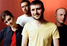 STRAYLIGHT RUN (photo)