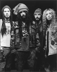 WHITE ZOMBIE (photo)